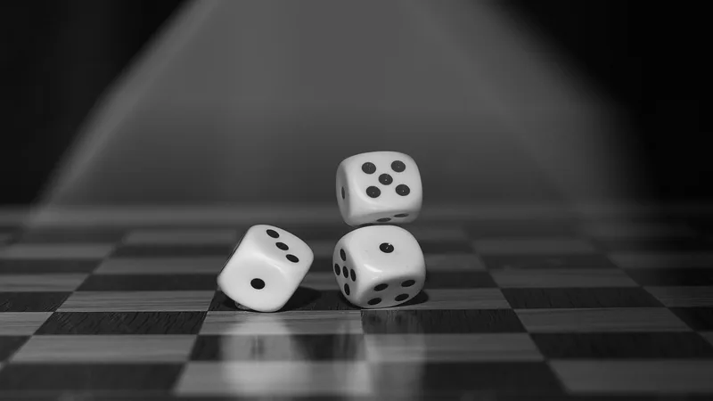 Đăng Ký m88xocdia Nhận Thưởng 2026 | dice,  game,  monochrome,  roll the dice,  board game,  random,  lucky dice,  play,  gambling,  cube,  black and white,  dice,  dice,  dice,  dice,  dice,  game,  game,  game,  random,  random,  gambling,  gambling